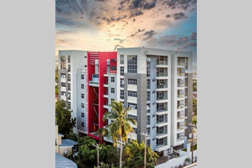 Parkhurst 1 Apartment Kingston Exterior photo